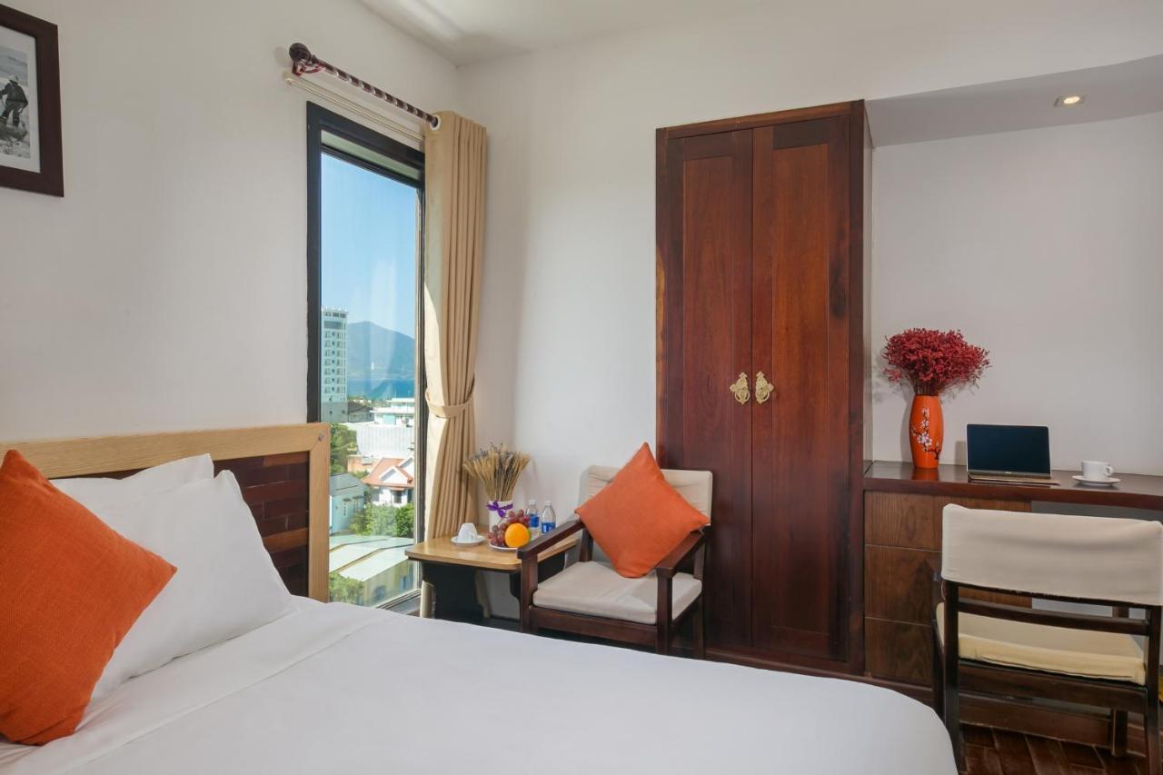 Sea Flower Hotel Дананг Екстер'єр фото